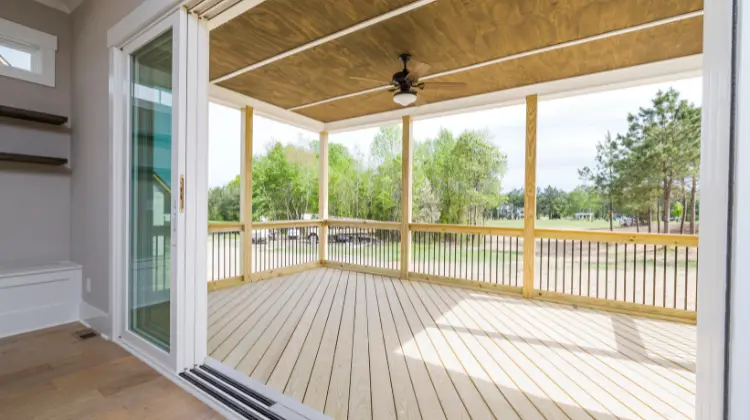 How to Choose the Best Deck for Your Home