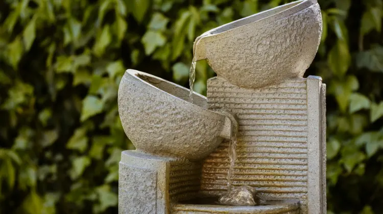 How To Choose The Perfect Water Feature For Your Space