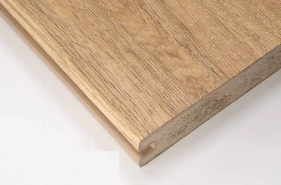 Evertex Vivid Composite Decking Board 1 Evertex Vivid Composite Decking Board